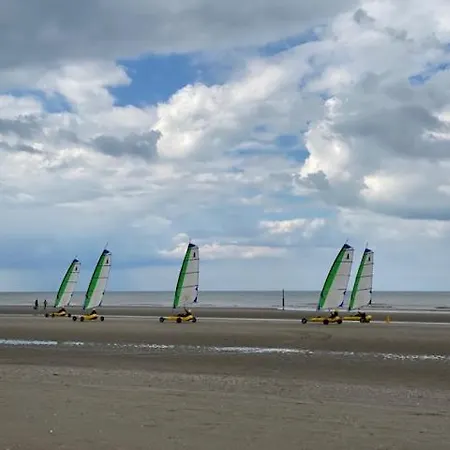 Depannemarkt Apartamento