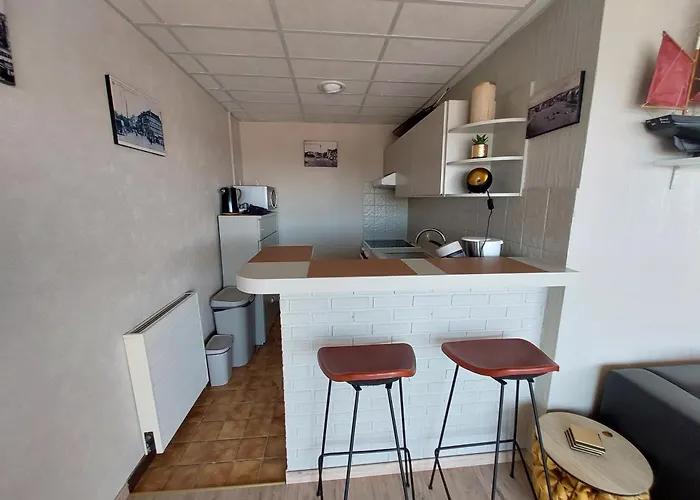 Depannemarkt 아파트 *